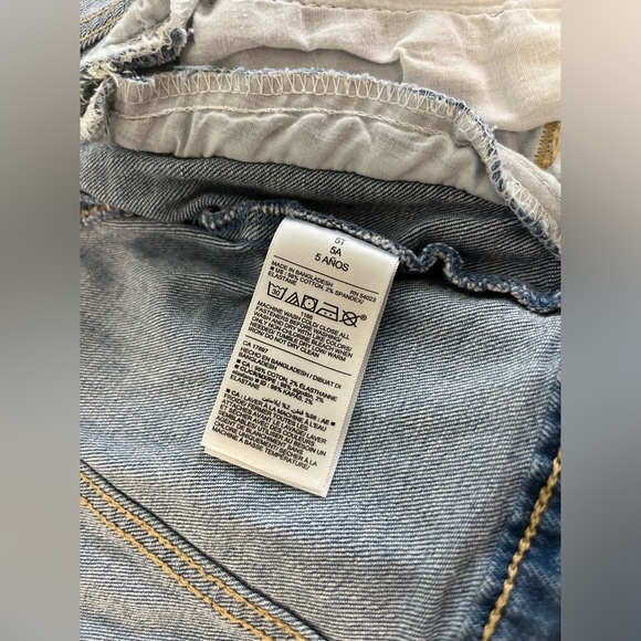 Old Navy Silver Snap Button Blue Jean Jacket with Pockets, Toddler Girl Size 5T - Picture 8 of 9